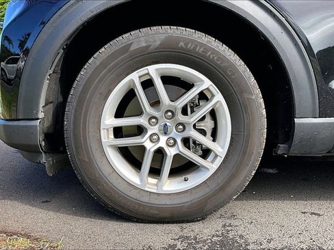 Used 2025 Ford Explorer Active RWD image 8