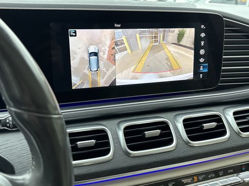 Used 2020 Mercedes-Benz GLE 350 4MATIC image 5