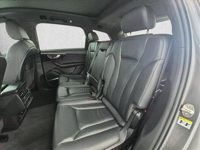 Used 2025 Audi Q7 3.0T Premium Plus AWD/4WD image 22