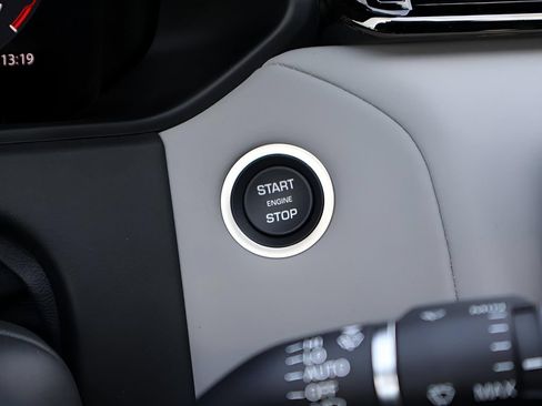 Used 2026 Land Rover Range Rover Velar Dynamic SE AWD/4WD image 28