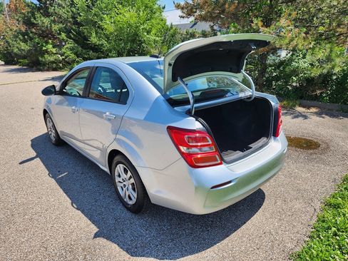 Used 2018 Chevrolet Sonic LS FWD image 8