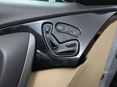 Used 2016 Hyundai Azera image 20