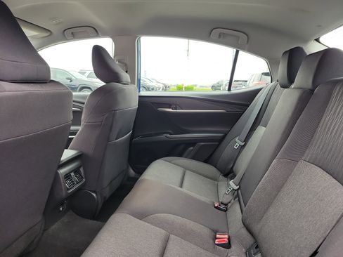 Used 2025 Toyota Camry LE FWD image 11