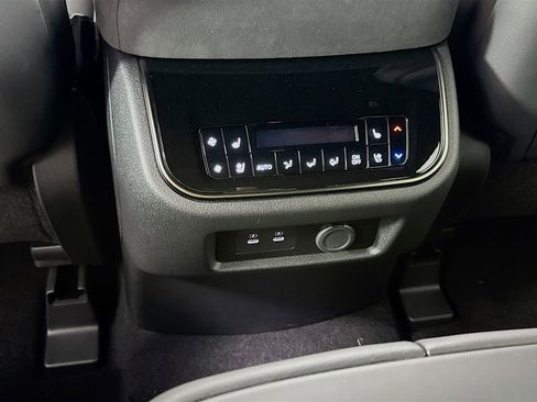 New 2026 INFINITI QX80 Autograph w/ Premium Cargo Package image 32