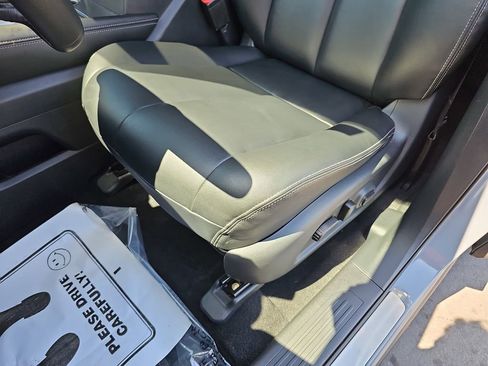 Used 2024 Nissan Murano SV w/ SV Midnight Edition Package image 31