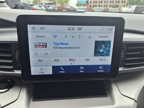 Used 2023 Ford Explorer XLT w/ Equipment Group 202A image 17