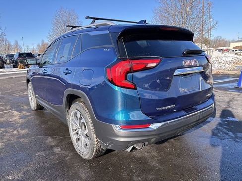 Used 2020 GMC Terrain SLT w/ Preferred Package image 9