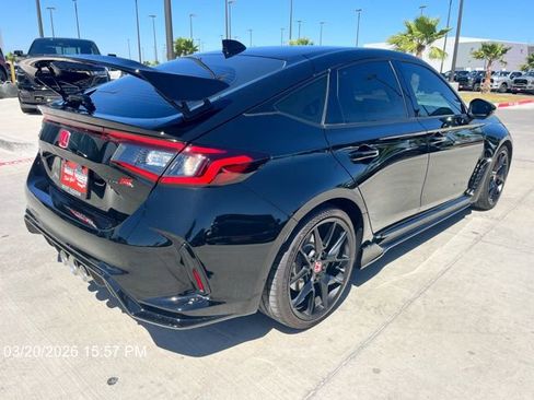 Used 2025 Honda Civic Type R image 7