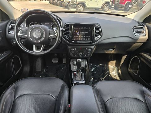 Used 2020 Jeep Compass Limited AWD/4WD image 5