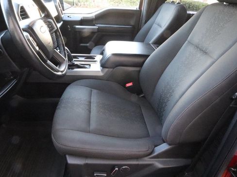 Used 2018 Ford F150 XLT w/ Equipment Group 302A Luxury image 9