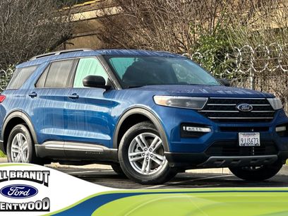 Certified 2022 Ford Explorer XLT w/ Equipment Group 202A