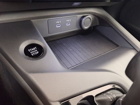 Used 2026 Nissan Sentra SV w/ Floor Mat Package FWD image 22
