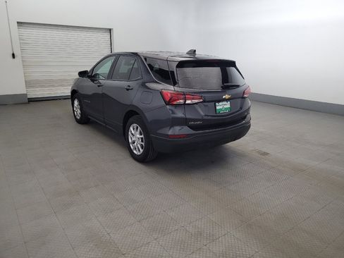 Used 2022 Chevrolet Equinox LS AWD/4WD image 5