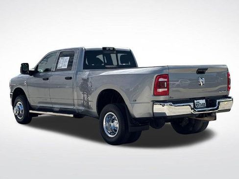 Used 2024 RAM 3500 Tradesman w/ Towing Technology Group AWD/4WD image 4