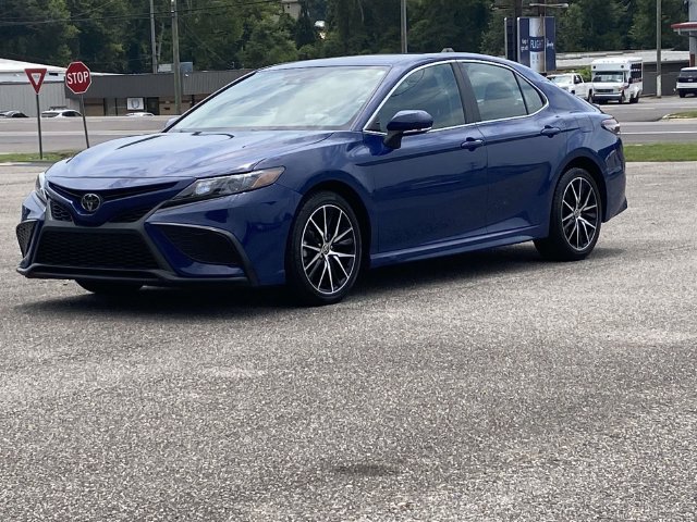Used 2024 Toyota Camry SE AWD/4WD image 7
