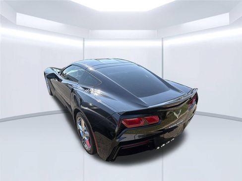 Used 2014 Chevrolet Corvette Stingray Coupe w/ Battery Protection Package RWD image 4