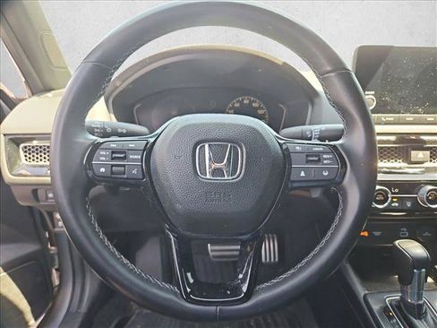 Used 2023 Honda Civic Sport image 13