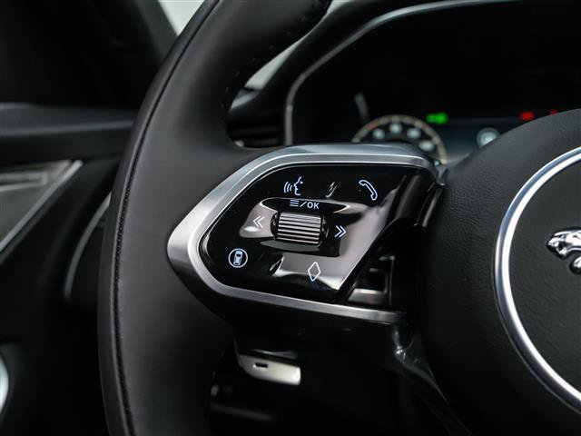 New 2025 Jaguar F-PACE R-Dynamic S AWD/4WD image 21