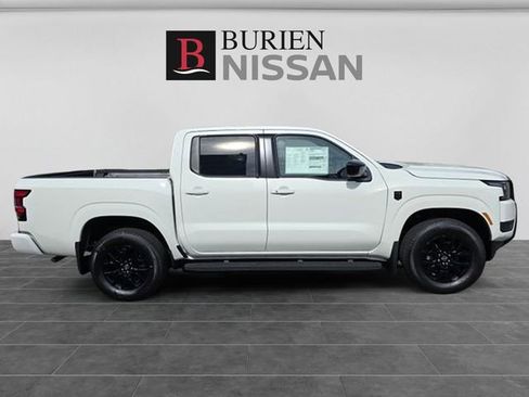 New 2026 Nissan Frontier SV w/ SV Convenience Package AWD/4WD image 4