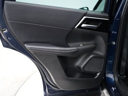 Used 2023 Mitsubishi Outlander SE image 53