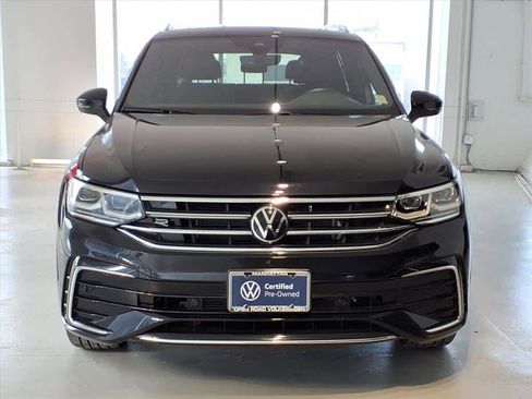 Certified 2023 Volkswagen Tiguan SEL R-Line image 2