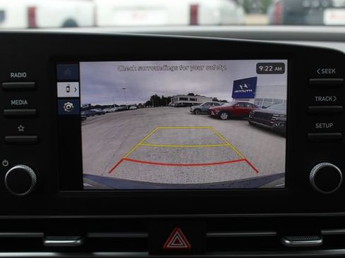 New 2026 Hyundai Elantra Hybrid FWD image 21