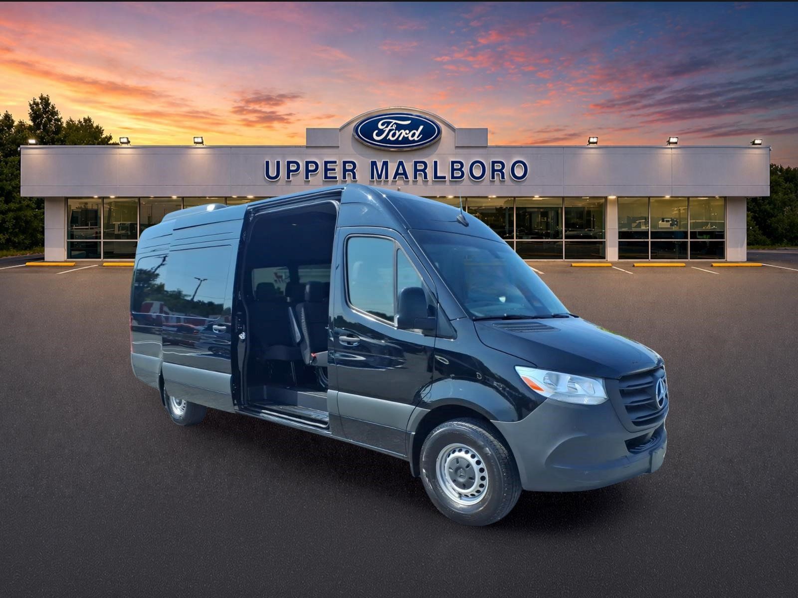 Used 2025 Mercedes-Benz Sprinter 2500 image 8