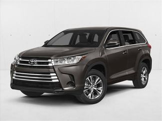 Used 2019 Toyota Highlander LE w/ Carpet Mat Package (TMS) video 1