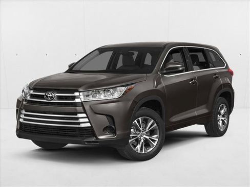Used 2019 Toyota Highlander LE w/ Carpet Mat Package (TMS) image 1
