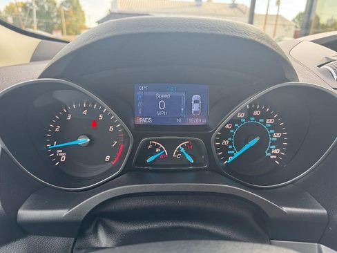 Used 2015 Ford Escape SE image 10