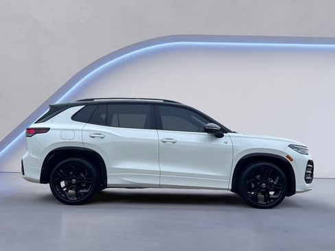 New 2026 Volkswagen Tiguan SE R-Line FWD image 4
