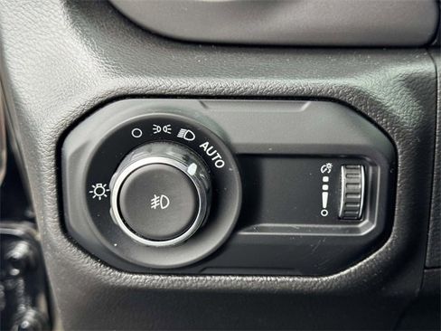 Used 2023 Jeep Wrangler Sport S image 20