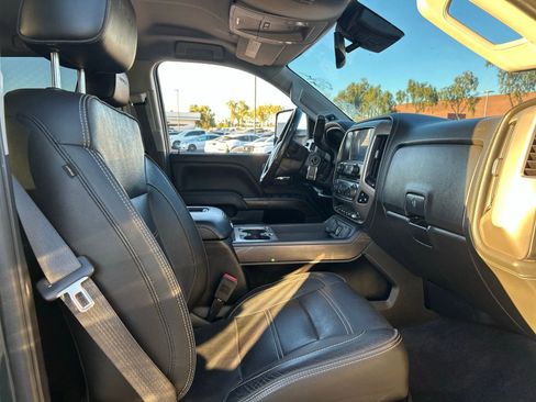 Used 2019 GMC Sierra 2500 Denali w/ Duramax Plus Package image 10