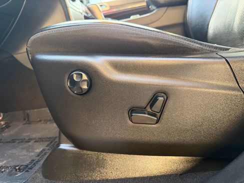 Used 2019 Jeep Grand Cherokee Limited w/ Luxury Group II image 27