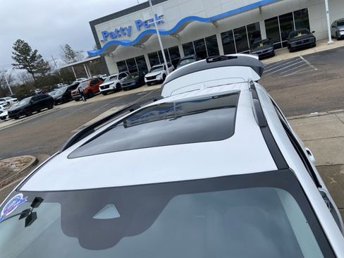 Used 2023 Honda Pilot Touring image 27