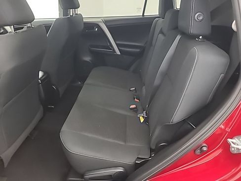 Used 2018 Toyota RAV4 XLE w/ Plus Extra Value Package FWD image 20