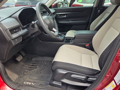 Used 2023 Honda CR-V LX image 8