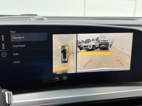 Certified 2024 Cadillac Lyriq Luxury AWD/4WD image 24