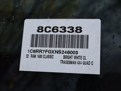 Used 2024 GMC Terrain SLT image 45