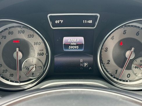 Used 2016 Mercedes-Benz CLA 250 4MATIC image 24
