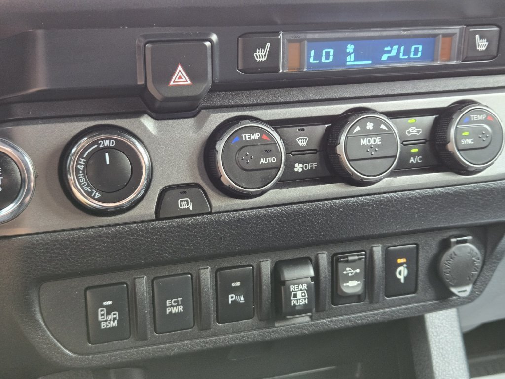 Used 2019 Toyota Tacoma TRD Pro AWD/4WD image 13