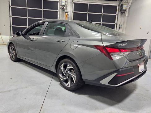 New 2025 Hyundai Elantra Sport FWD image 9
