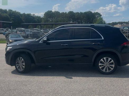 Used 2021 Mercedes-Benz GLE 350 4MATIC image 4