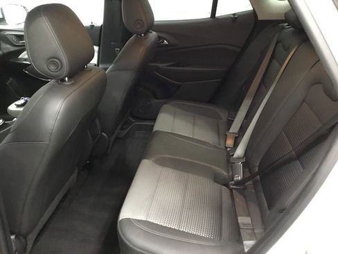 Used 2024 Chevrolet Trax LT w/ Driver Confidence Package image 25