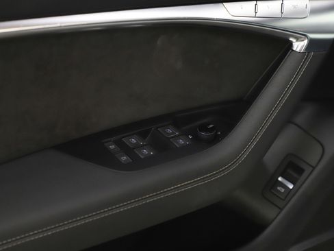 Used 2020 Audi S7 Premium Plus w/ S Sport Package image 23