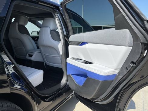 Certified 2025 Cadillac Optiq Luxury 1 image 26