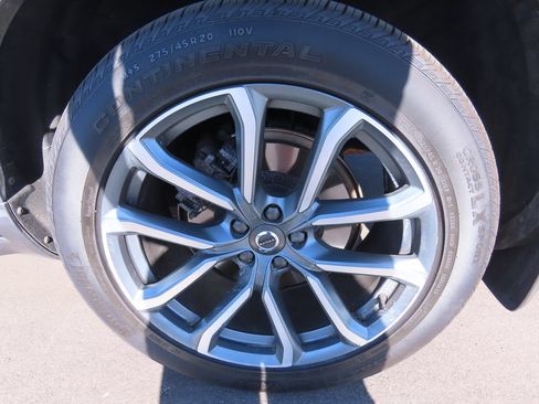 Used 2017 Volvo XC90 T6 Inscription w/ Vision Package AWD/4WD image 16