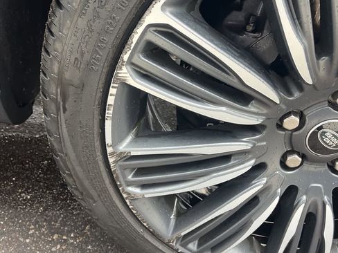 Used 2022 Land Rover Range Rover Westminster Edition image 15