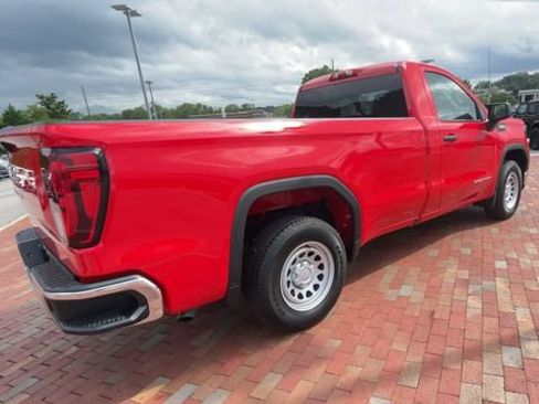 Used 2025 GMC Sierra 1500 Pro w/ Convenience Package RWD image 9