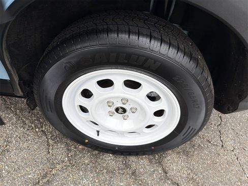 Used 2024 Ford Bronco Sport Heritage w/ Heritage Convenience Package image 12